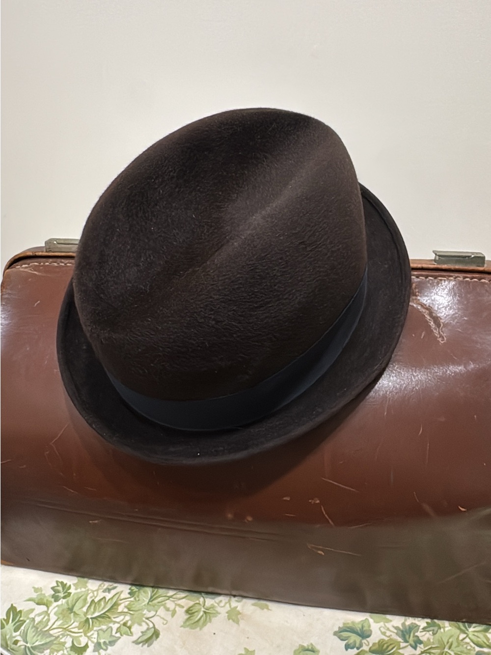 Biltmore Beaver Blend fedora, a high-quality men's dress hat made in Canada